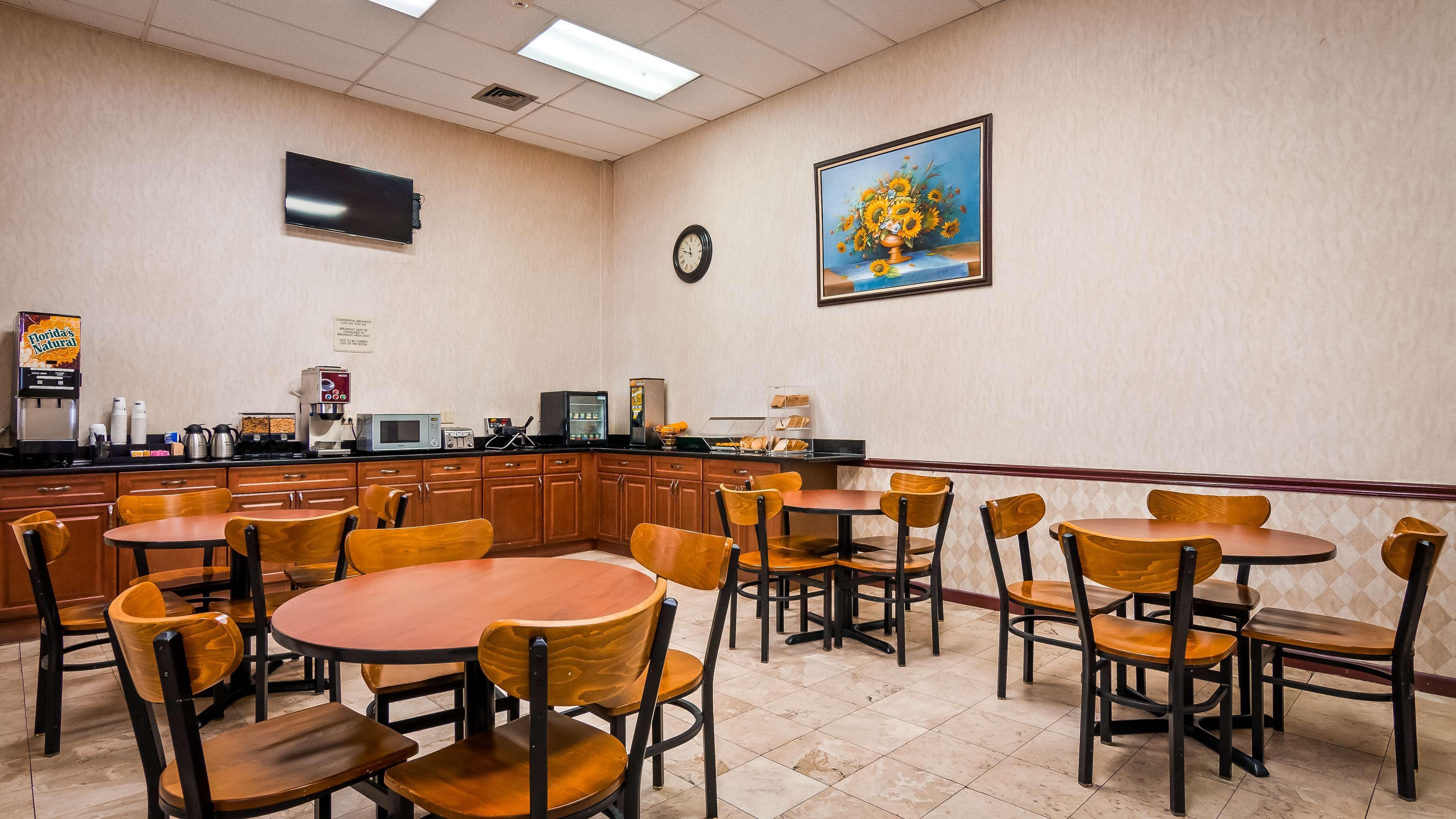 Best Western Plus The Four Corners Inn Farmington Buitenkant foto