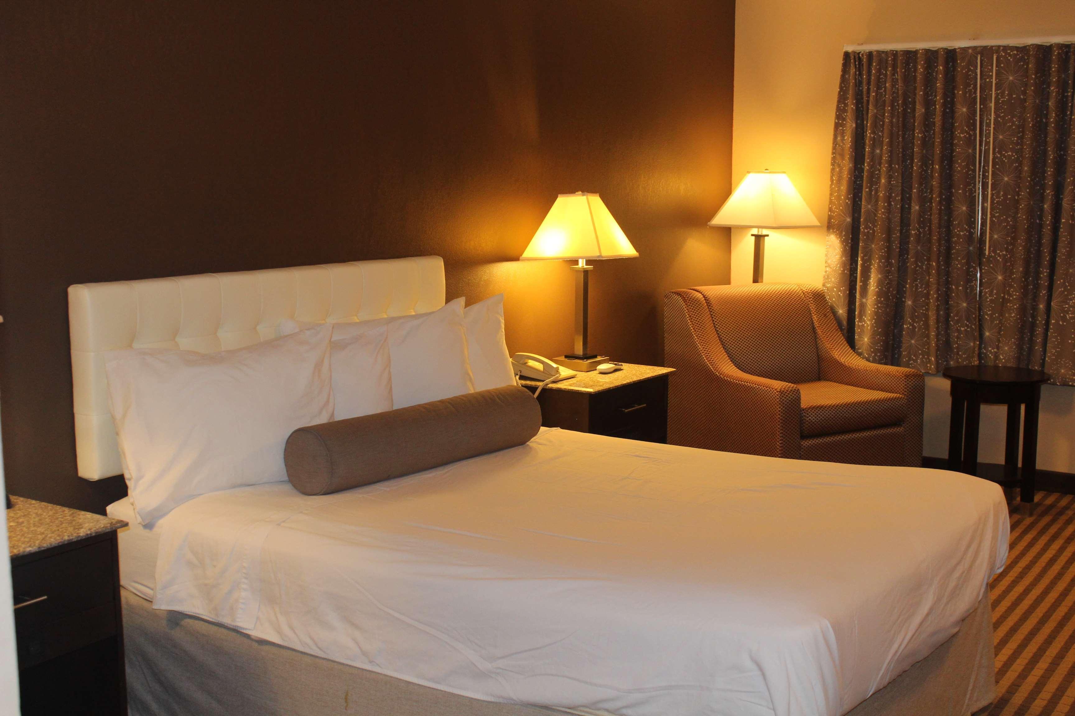 Best Western Plus The Four Corners Inn Farmington Buitenkant foto