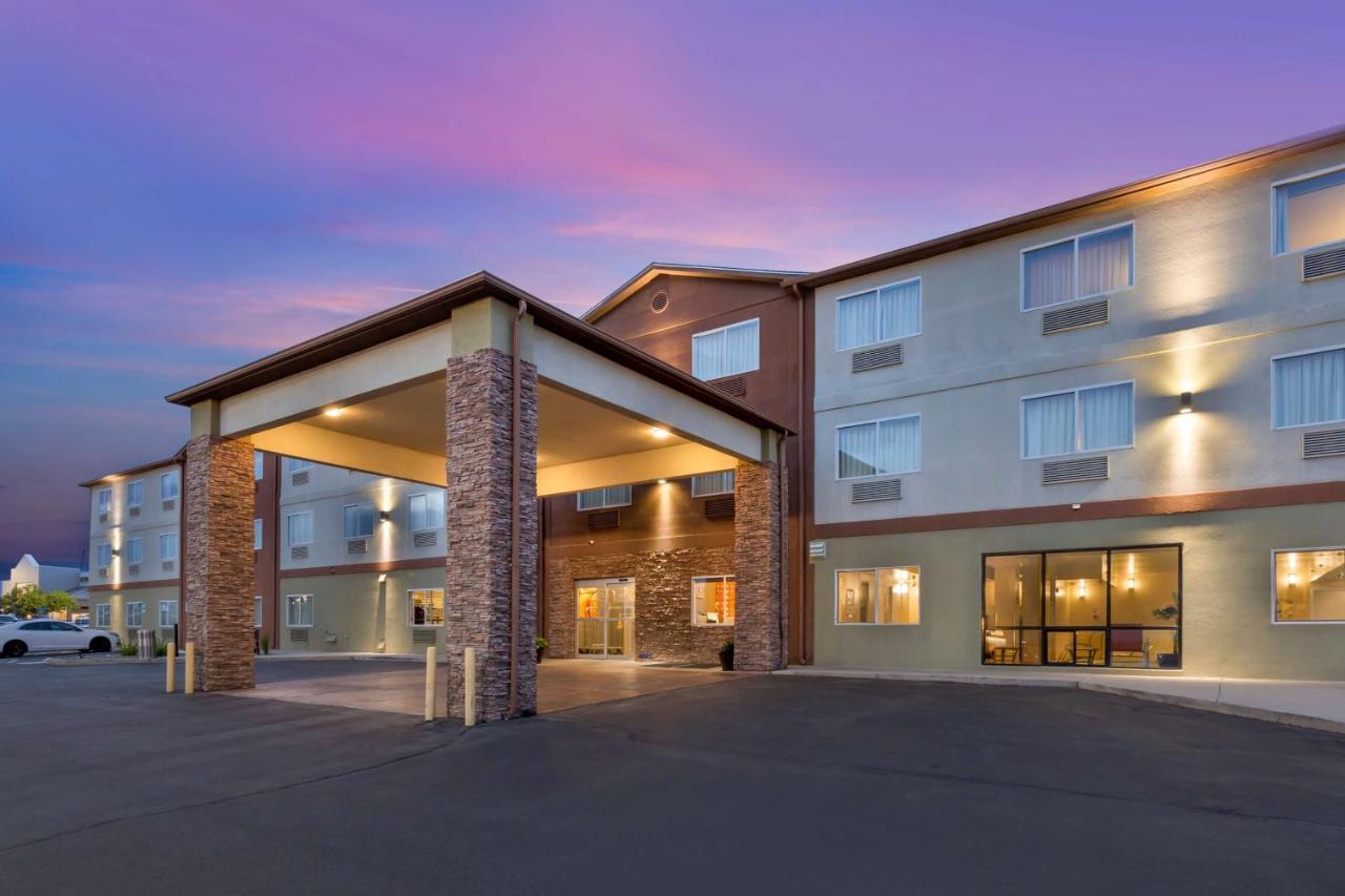 Best Western Plus The Four Corners Inn Farmington Buitenkant foto